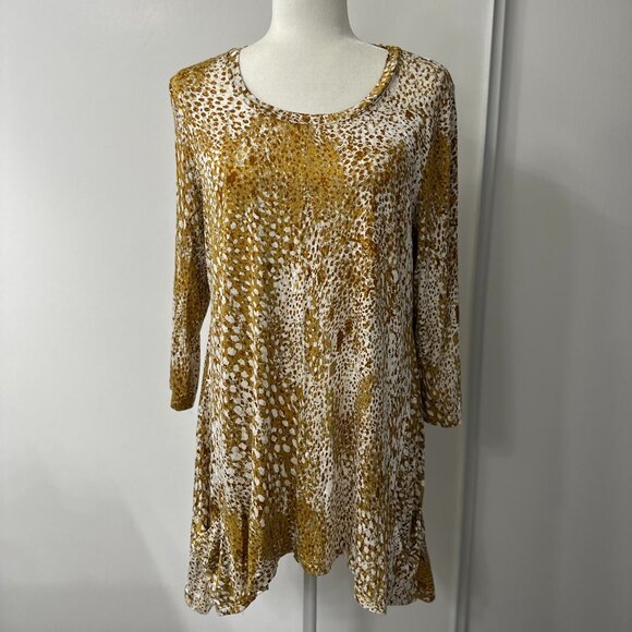 โจ **LOGO by Lori Goldstein Animal Print Tunic Top** โจ - Picture 2 of 9